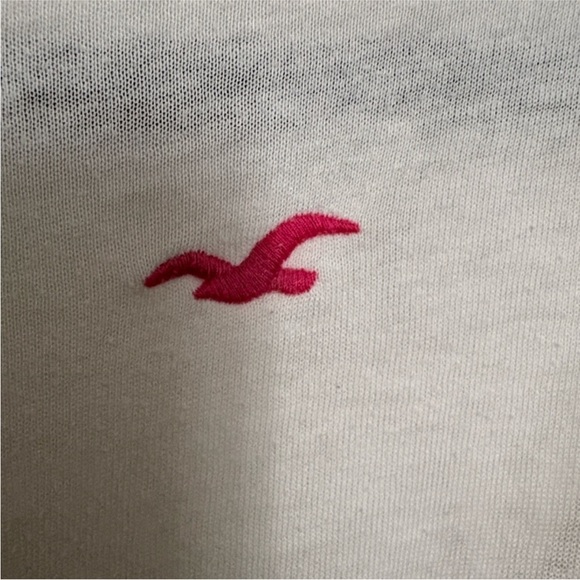 Hollister Top - Picture 2 of 4